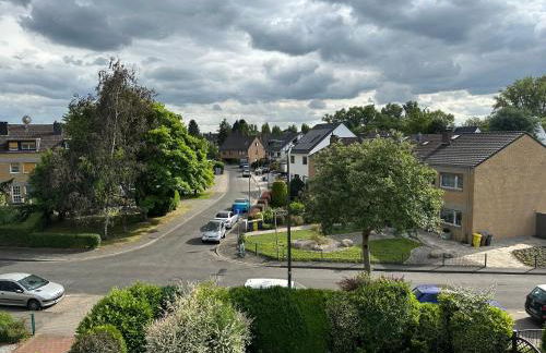 Ruhiges Apartment, Parkplätze & gute Anbindung City, Messe, Autobahn - Foto 1