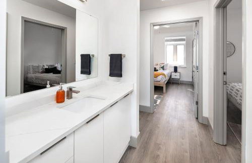 Urban Retreat - Free Parking, WiFi, Walk to Stadium - Foto 22