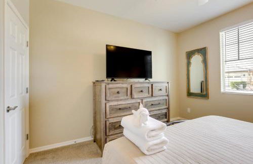 Resort Pools and More Perks! 55 and Goodyear Escape - Foto 18