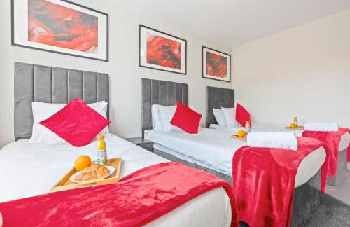 Stylish Home Hot Tub EV Parking - Foto 22