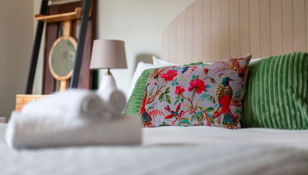 Beautiful & Spacious Flat with Patio - Foto 5, Habitación