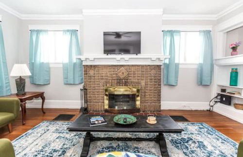 29th Street Trendy Lakeview Craftsman 8 - Foto 24