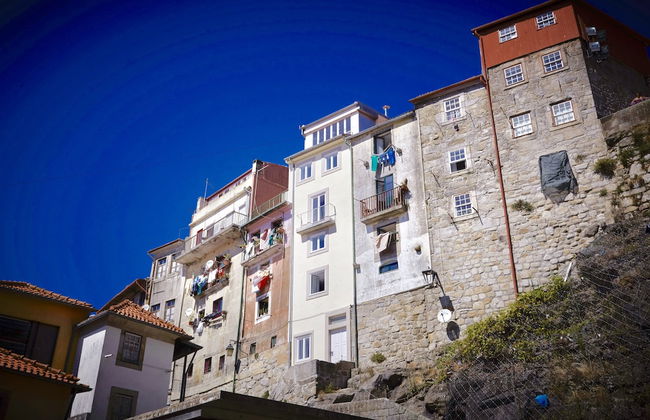 Oporto Street Aldas - Photo 68