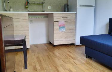 chaty, niebieskie drzwi - Foto 7