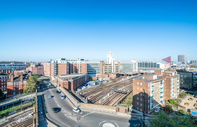 Luxurious Victoria Home by the Apollo Theatre - Foto 49