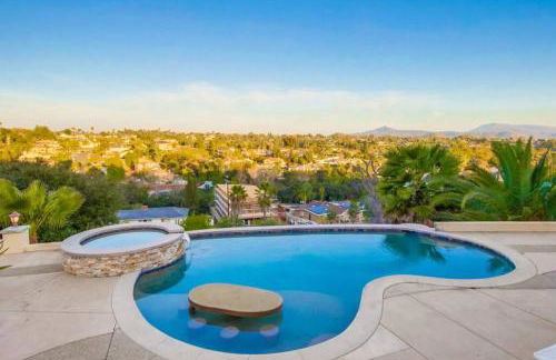 Villa Andalusia 6BR 5BA Luxury Jacuzzi Views and Games - Foto 44