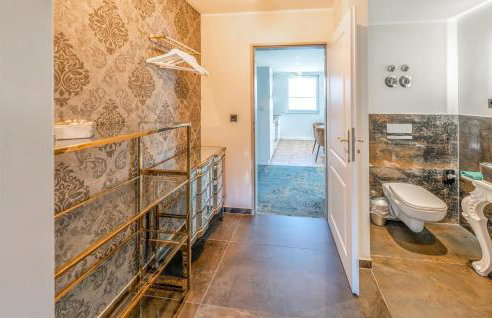 2 Bedroom Cozy Apartment In Mettmann - Foto 10