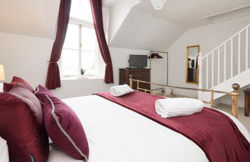 Superb House in Looe, in walking distance to Beach and Bars with Great Views - Foto 13