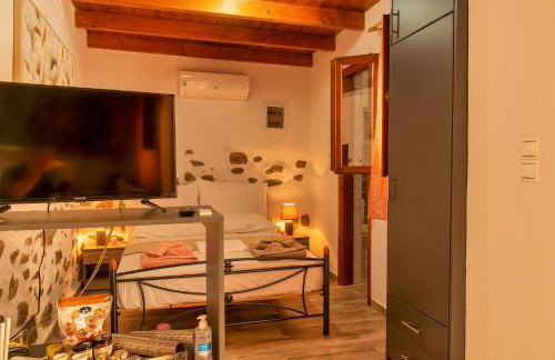 Anemolia Tiny Stone House - Foto 8