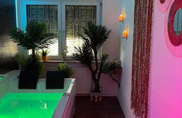 Historic vintage Suite with Jacuzzi & Sauna - Foto 7