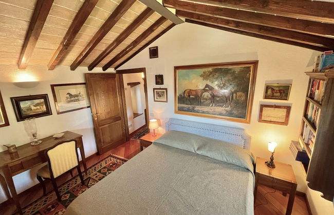 Luxurious Umbrian Retreat for 10 With Private Terrace and Pool - Photo 22