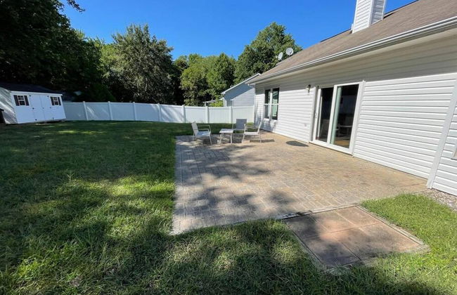 Relaxing Ranch With 1 King and 2 Queens Fast Wifi - Foto 19