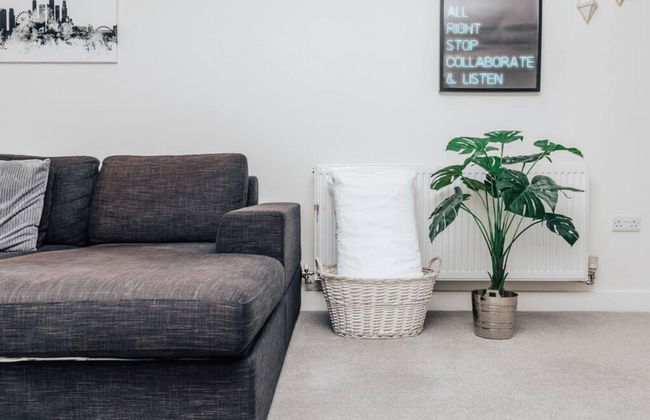 Central Modern Flat Sleeps 6 - Dedicated Parking - From 125 Per Night - Foto 27