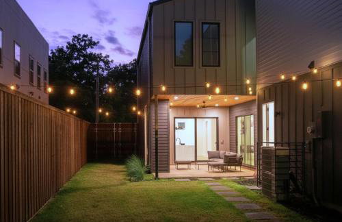 Luxury Getaway Near AT&T Stadium - 4BR Entire House-Hot Tub & Arcade - Foto 12