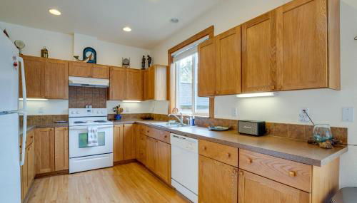 Historic District Home - Walk to Willapa Bay! - Foto 3