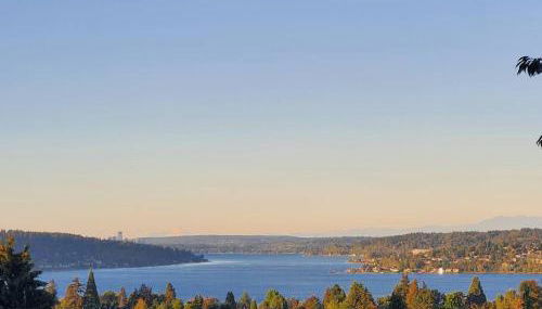 Lake View - Private - Spacious - Photo 1