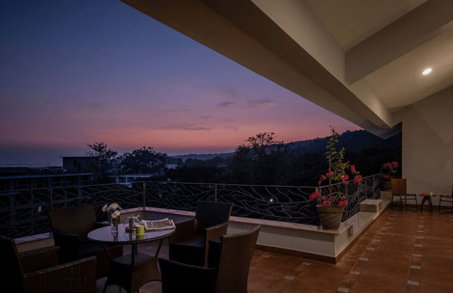 Captain's Quarters by Iksha - Photo 29