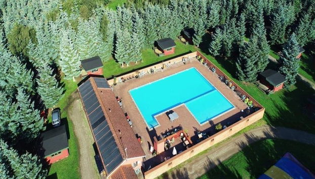 Amazing Holiday Home With Terrace - Foto 4, Piscina