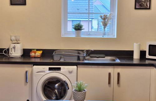 Two Bedroom Semi-detached Modern House in Birmingham - Foto 23