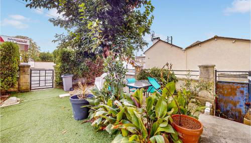 4 Bedroom Gorgeous Home In Jarnac - Foto 2