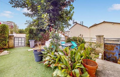 4 Bedroom Gorgeous Home In Jarnac - Foto 2