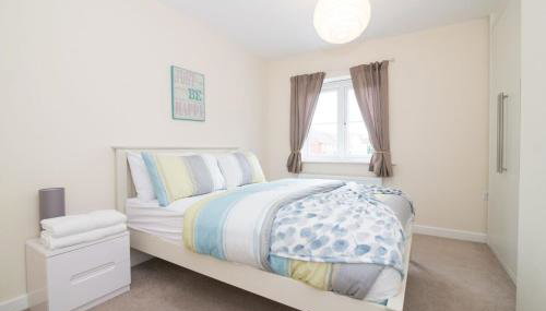 Lovely Two Bed detached house with Parking - Foto 5