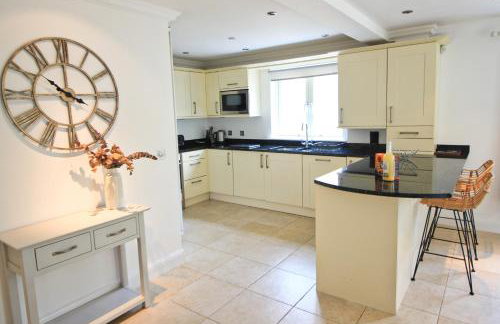 CLOSE TO BEACH, dogs welcome, private garden - Foto 6