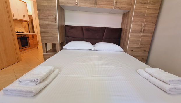 Teo's K Apartment - Foto 5, Habitación