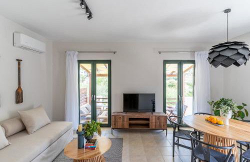 Syra Suites - Photo 13