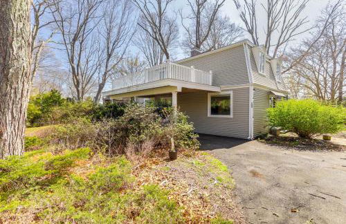 3 Mi to Cape Cod Bay Marshfield Home with Balcony! - Foto 23