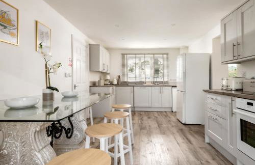 Hambledon Hill Cottage - Photo 8