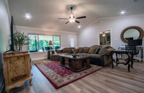 Retreat at Premier Parks - Foto 18