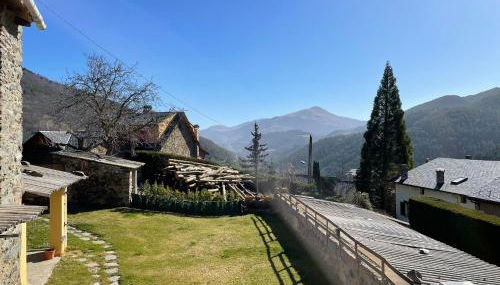 Cal Masuret - Foto 2, Garden view