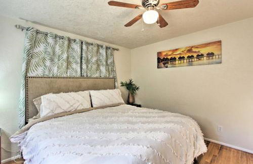 Hot Tub and Theater Room Tropical Springfield Home - Foto 13