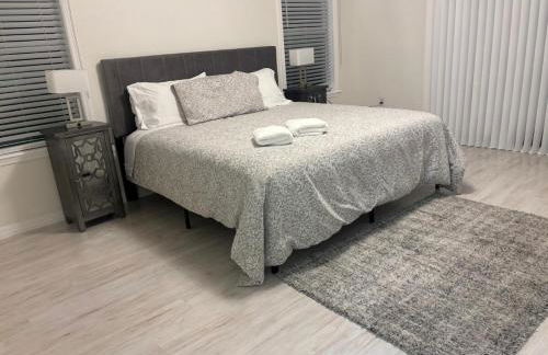 Peaceful Gated Oasis Near Nature Preserve - Foto 17