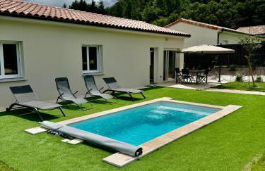 Les Villas du Lignon - Votre escapade en Ardèche avec piscine privée - Photo 4