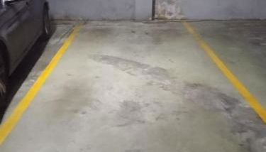 Apartamento céntrico con terraza y parking - Foto 3