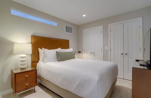 Sojourn Rosslyn Gym Pool Rooftop & Free Parking - Foto 7