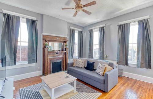Sunny & bright - cute 1 BR apt in historic SPR - Foto 1