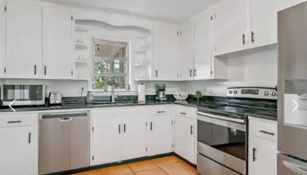 Chic Downtown Sarasota Cottage Retreat - Foto 3, Habitación