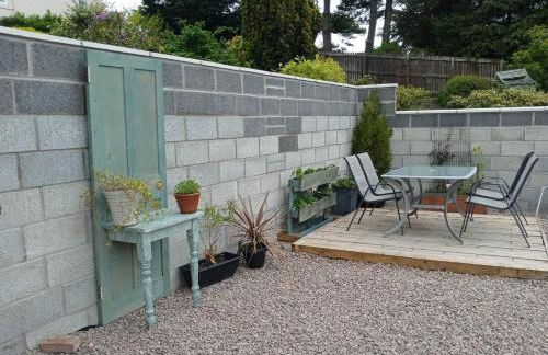 2 bedrooms sleeps 4 free wifi parking outdoor area - Foto 29