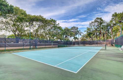 Renovated 2/2 Unit at Yacht Club/Aventura - Foto 21