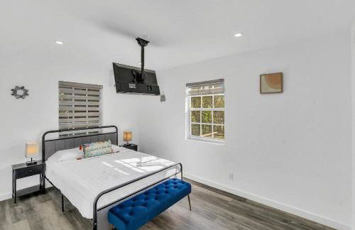 Amazing Big 2 Bedroom Apartment Beach & Casino - Photo 13