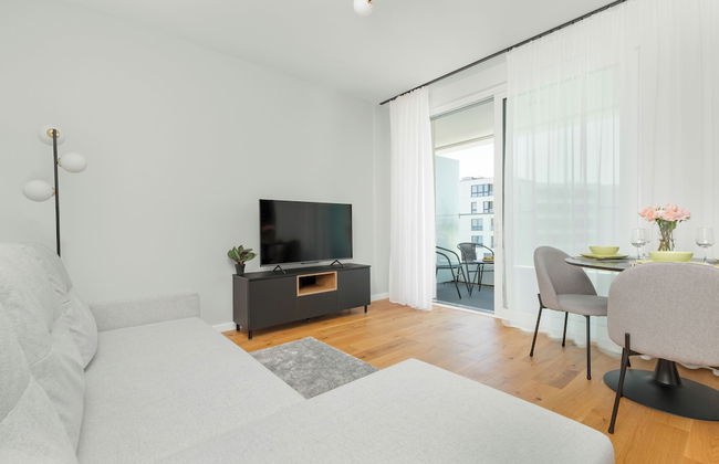 Gdynia Apartment By the Bay by Renters - Photo 10