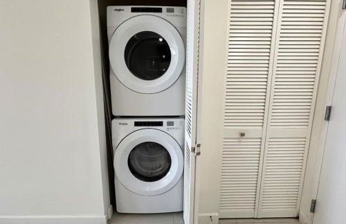 Resort Style Luxury Living in Doral, Miami - Foto 25