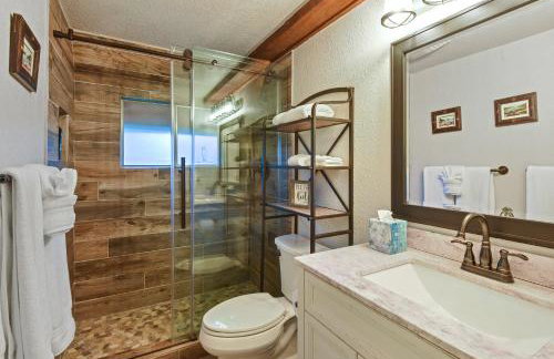 West Shore Haven - Near Beach & Outdoor Fun - Foto 39