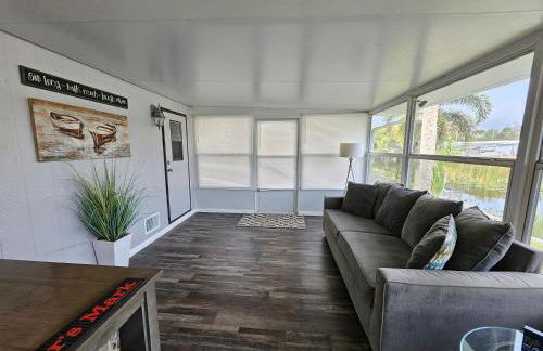 Fishin' for Days! Waterfront Home with dock in Okeechobee! - Foto 30