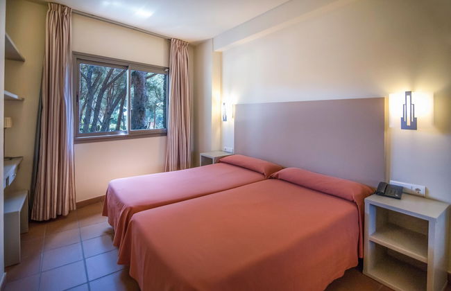 Aparthotel Ciutat de Palol - Foto 8