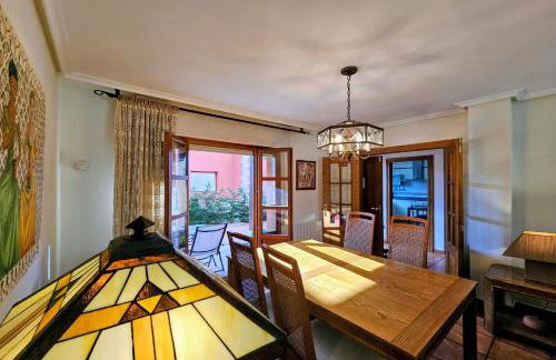 Villa Freya – Jardín y descanso cerca de la playa - Foto 19