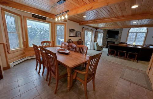 NEW Single family home with spectacular views and lots of space Privacy convenience and style - Foto 37